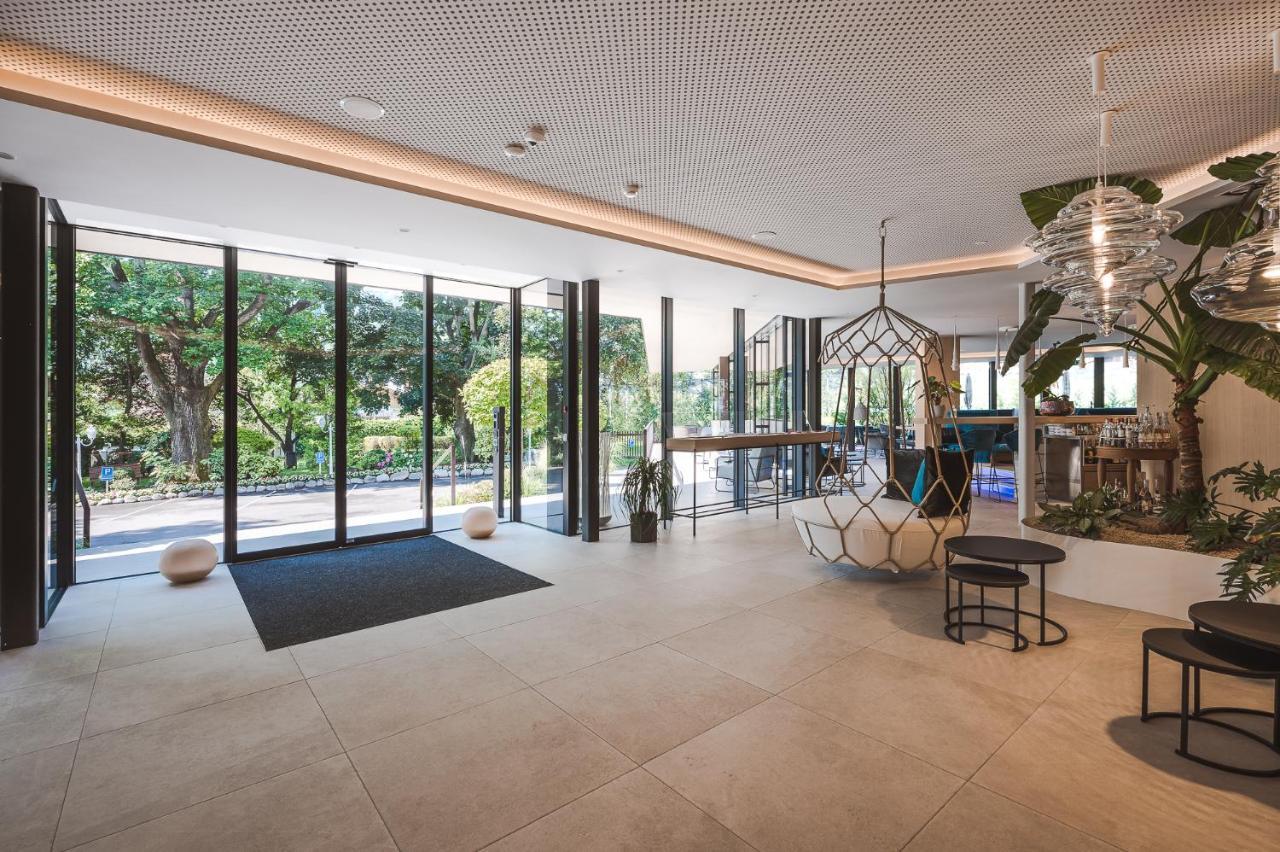 Hotel Wiesenhof ลากุนโด ภายนอก รูปภาพ